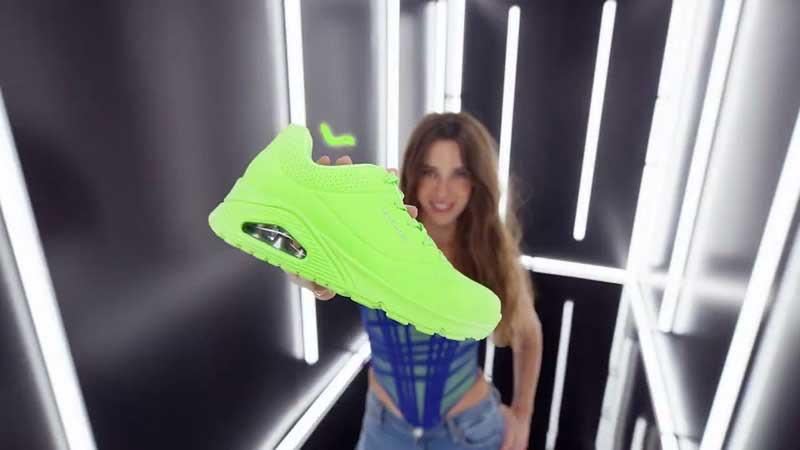 Skechers