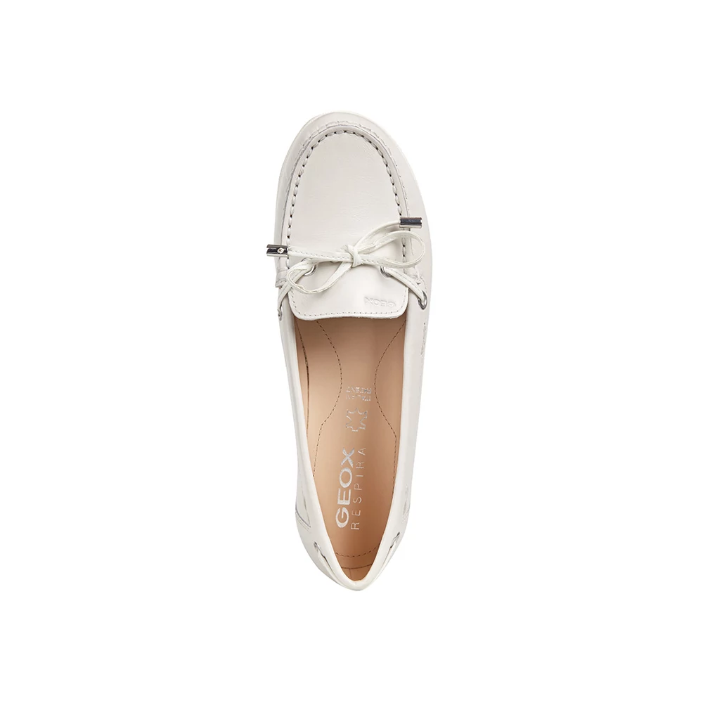 Geox női mokasszin off white178590_D.jpg