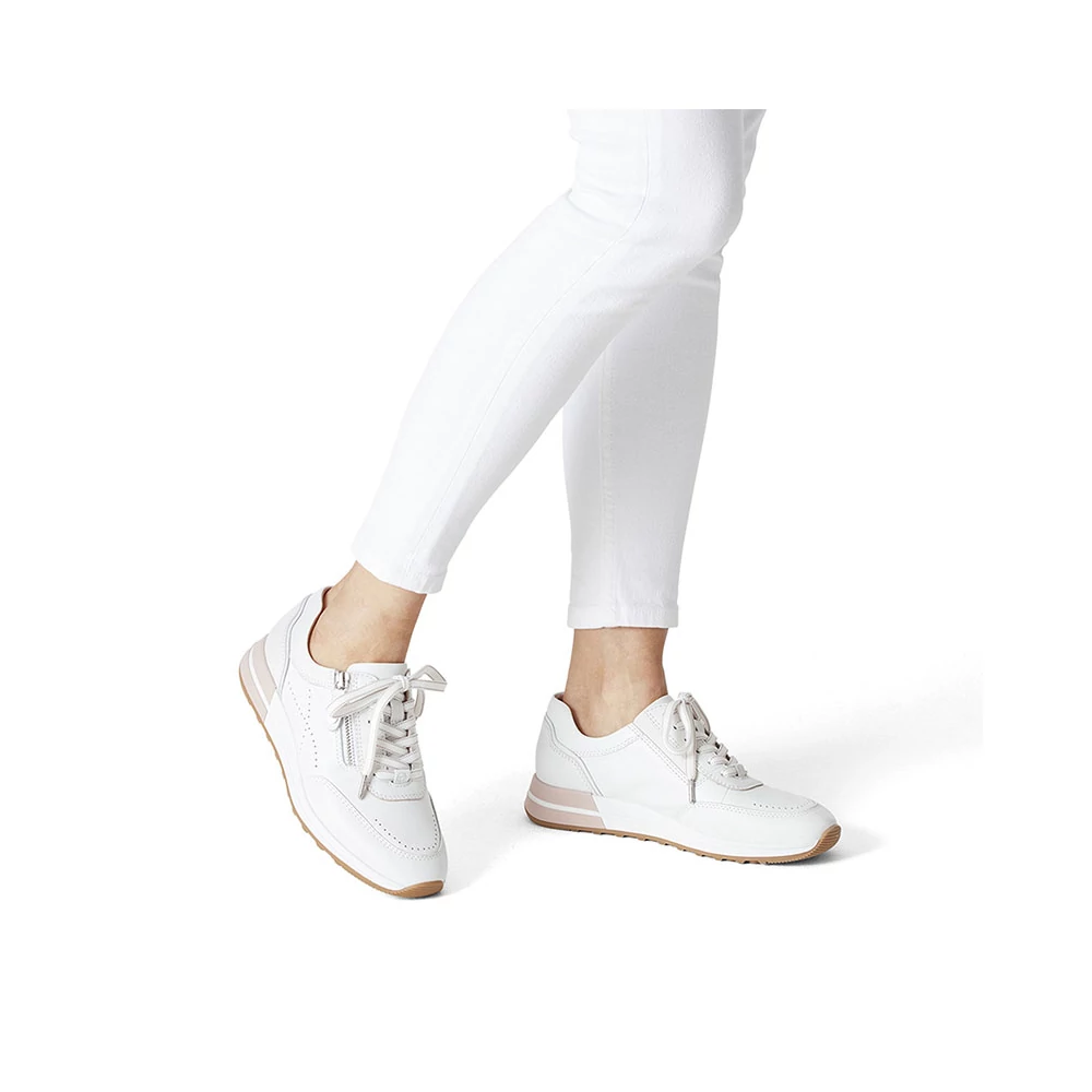 Tamaris sportcipő/wht lea-pow122 192705_B.jpg