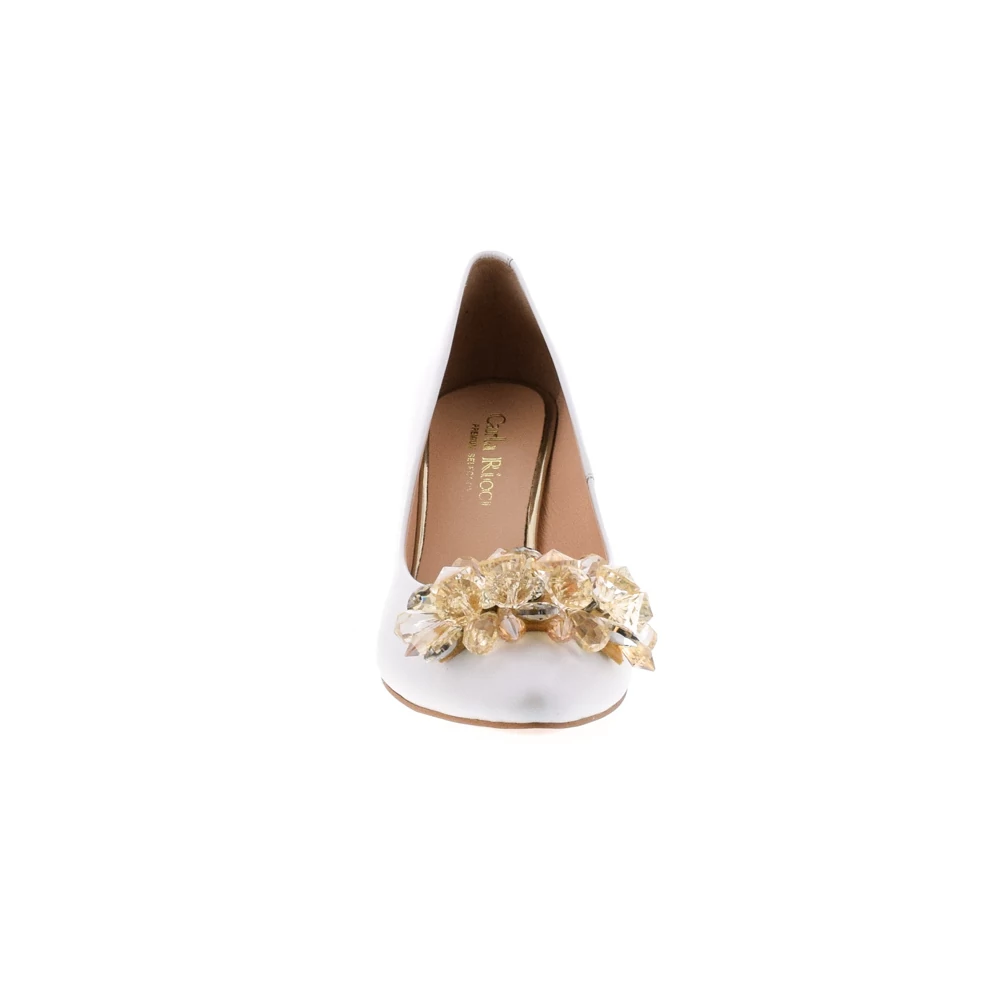 Carla Ricci pumps/ biala perla ozdoba 194902_B.jpg