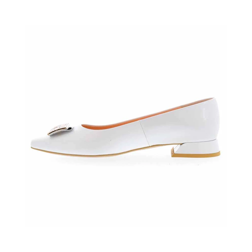Baldaccini pumps/ fehér 200725_C.jpg