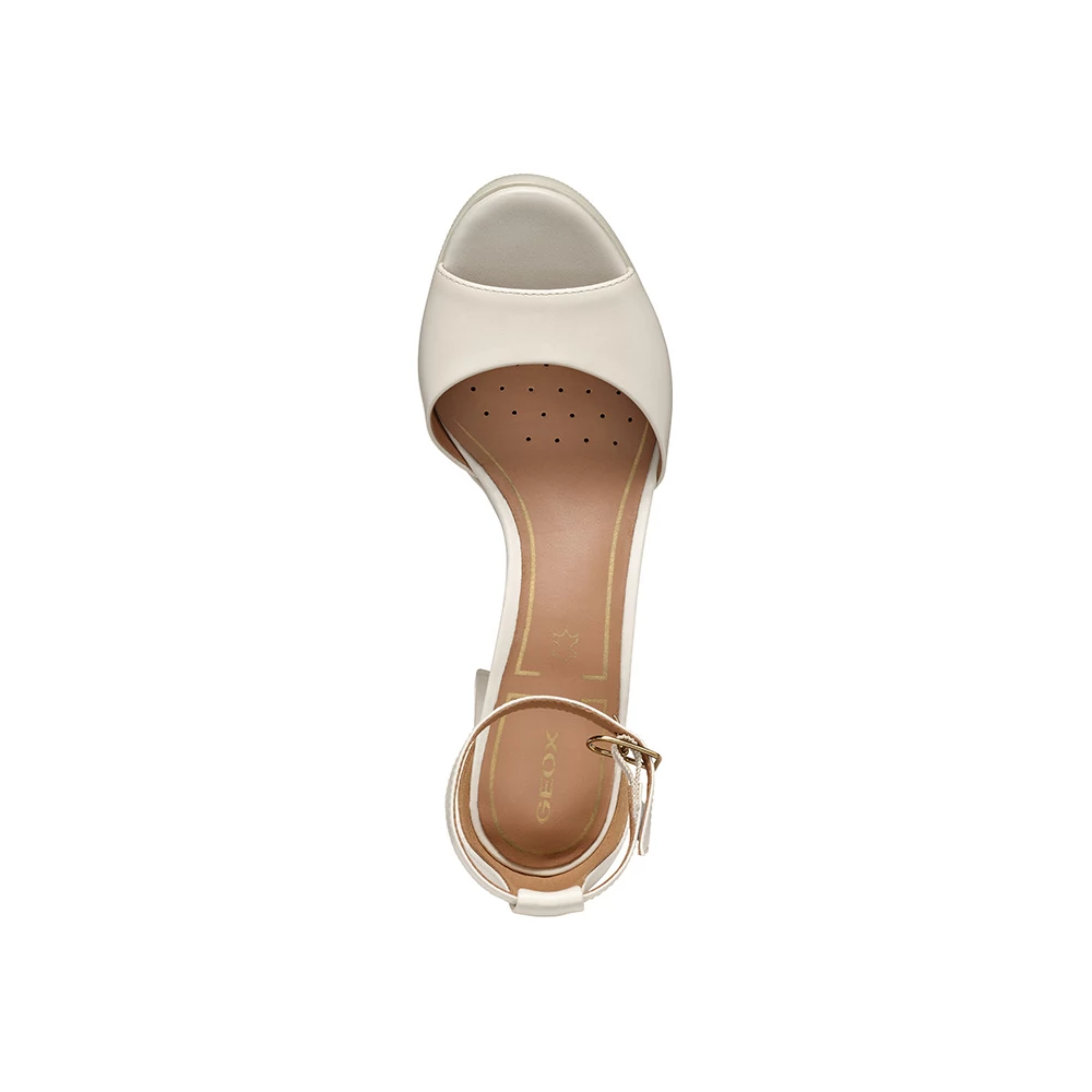Geox szandál/offwhite C1002 203636_D.jpg