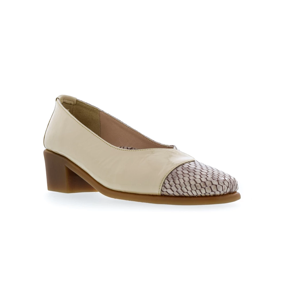 DFC Relax pumps 211658_B.jpg