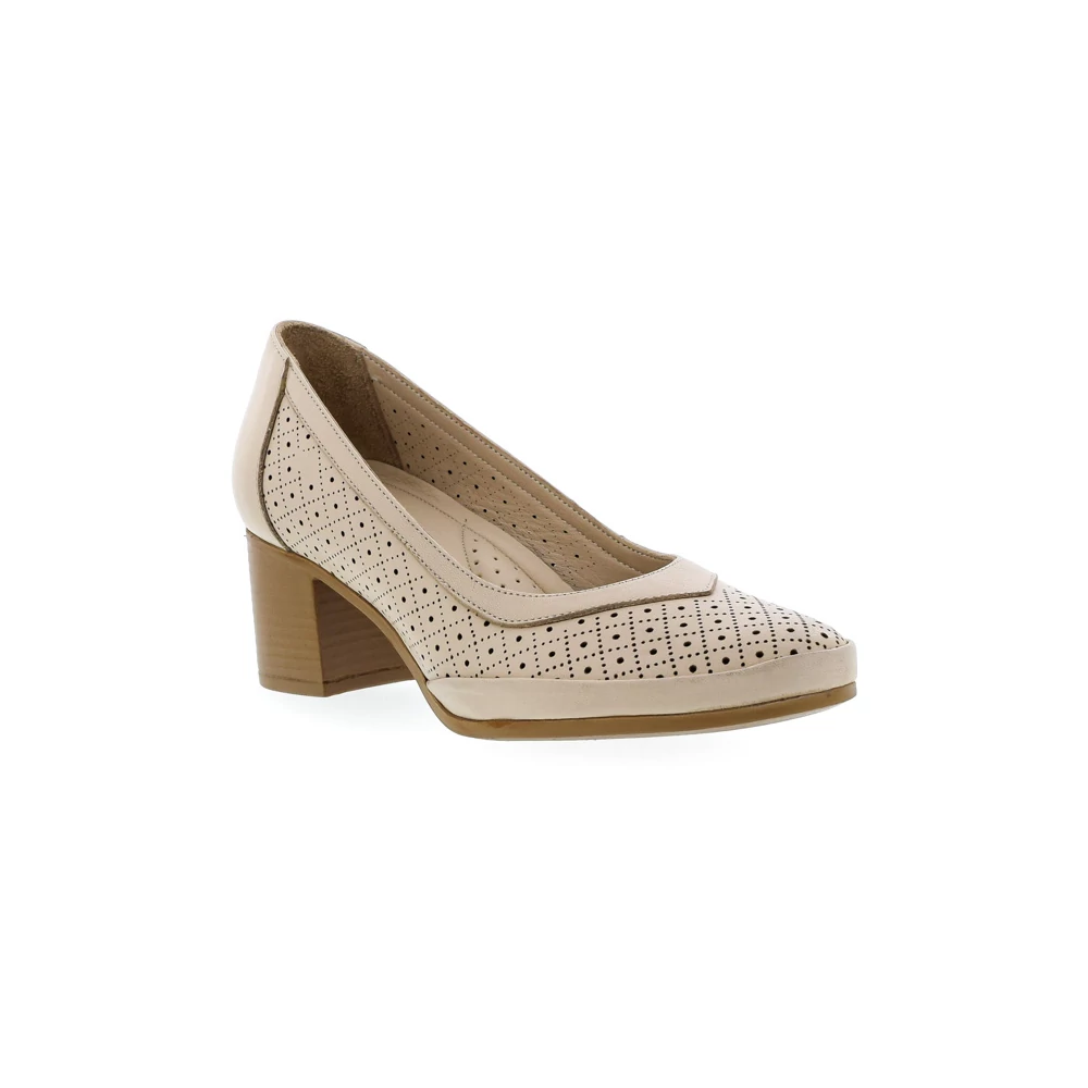 Venus női lyukacsos pumps 212934_B.jpg