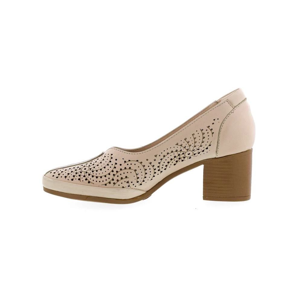 Venus női lyukacsos pumps 212937_C.jpg
