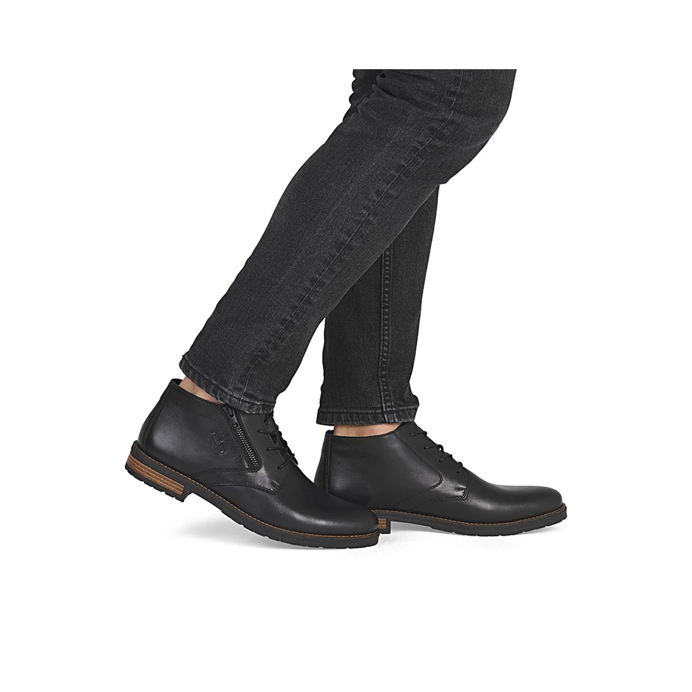 Rieker bokacipő/schwarz 213658_D.jpg