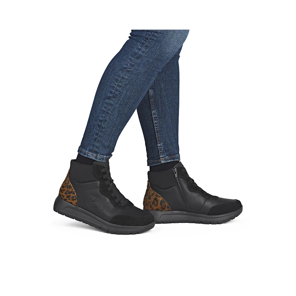 Remonte bokacipő/schwarz  213678_D.jpg