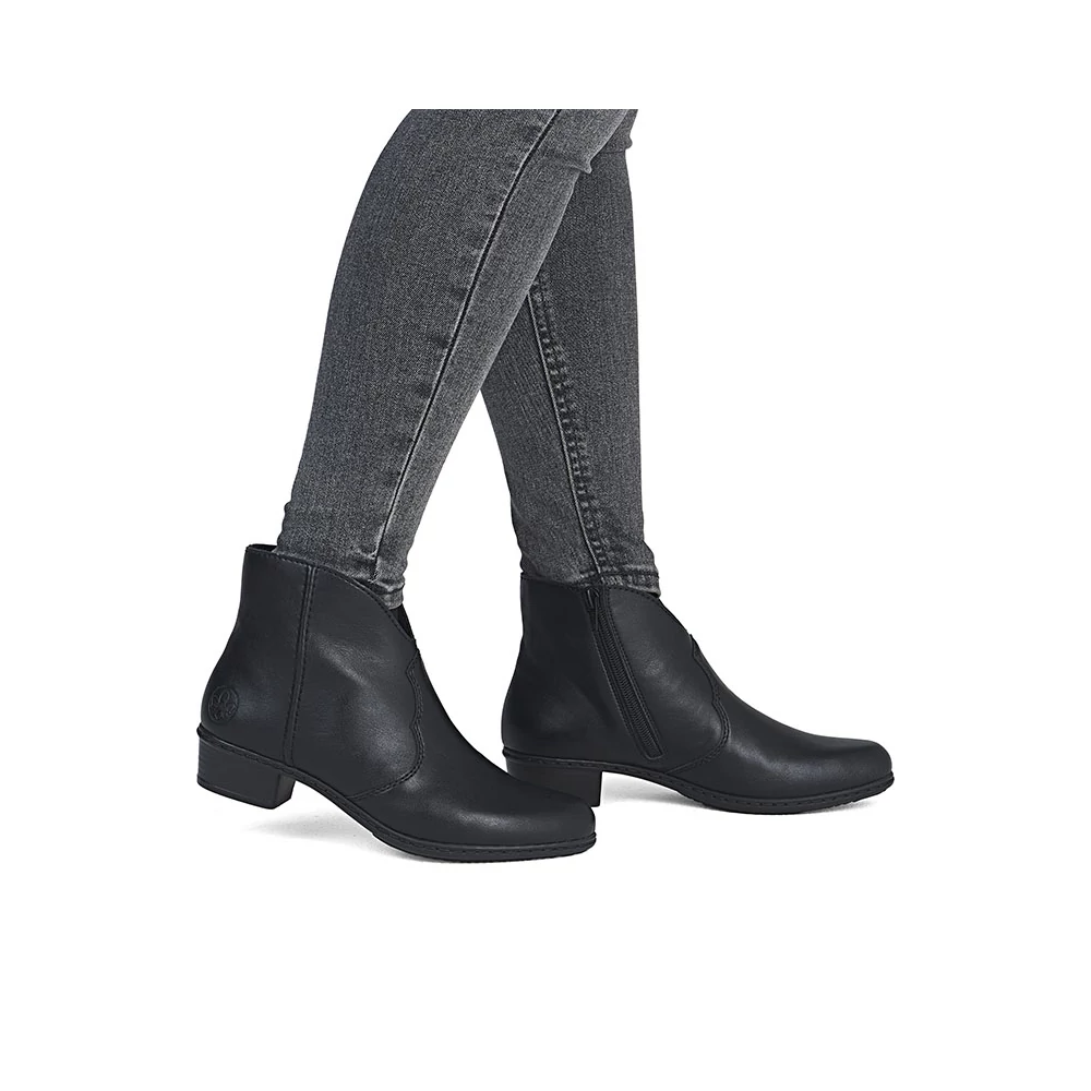 Rieker bokacsizma/schwarz213719_D.jpg