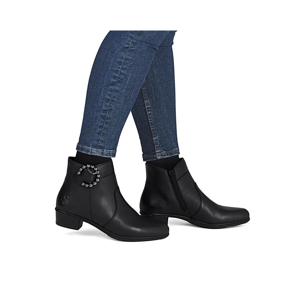 Rieker bokacsizma/schwarz 213720_D.jpg