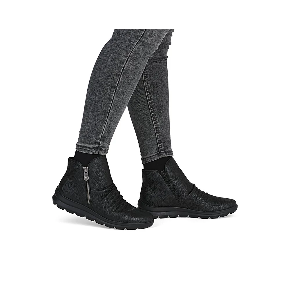 Rieker bokacsizma/schwarz   213726_D.jpg