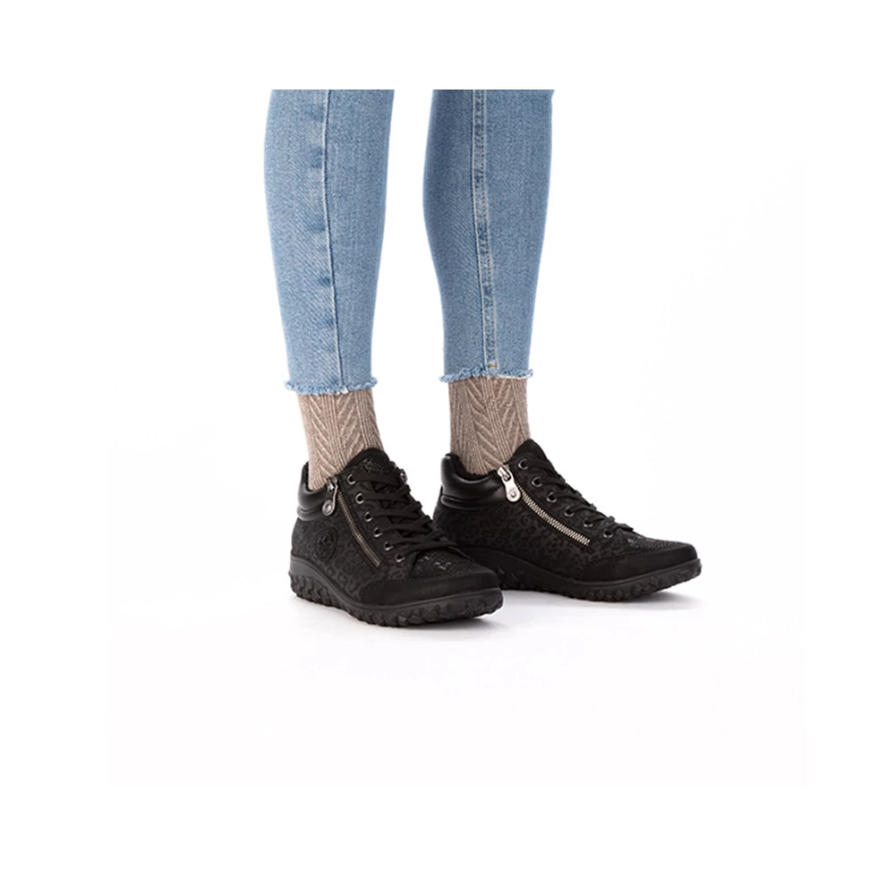 Rieker bokacipő/schwarz 213742_D.jpg