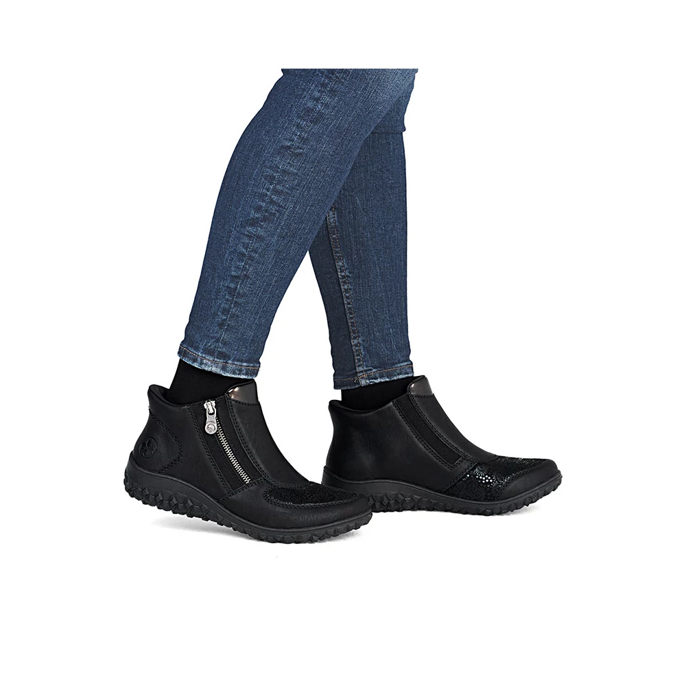 Rieker bokacsizma/schwarz   213743_D.jpg